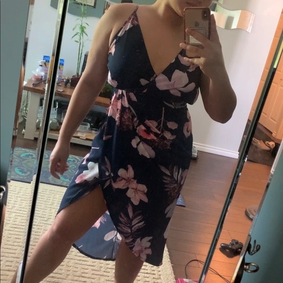 Hello Molly Floral Dress - Picture 13 of 13